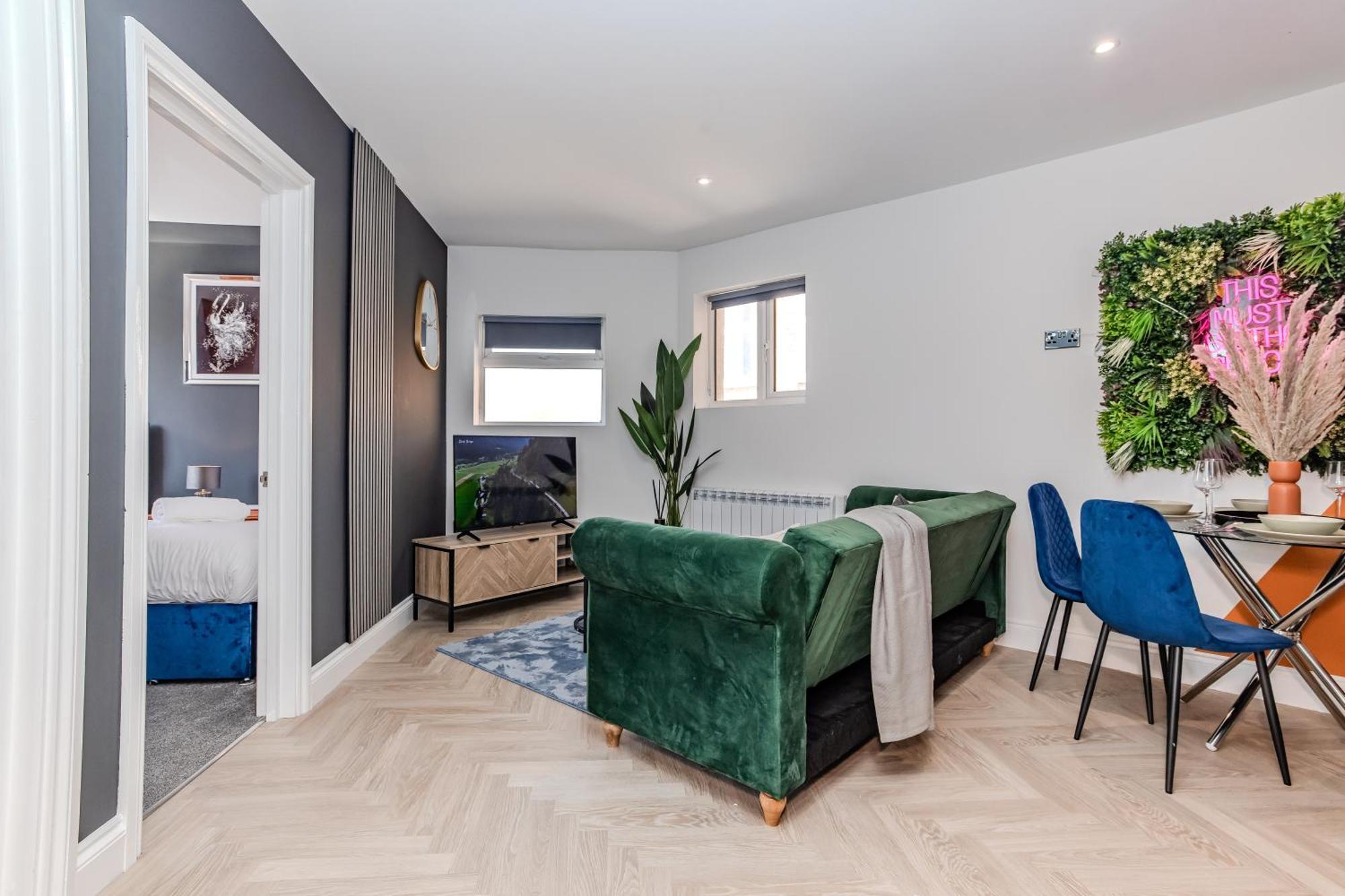 Super Central 2 Bedroom Flat I Next To Shopping Center & Brighton Beach Exterior photo