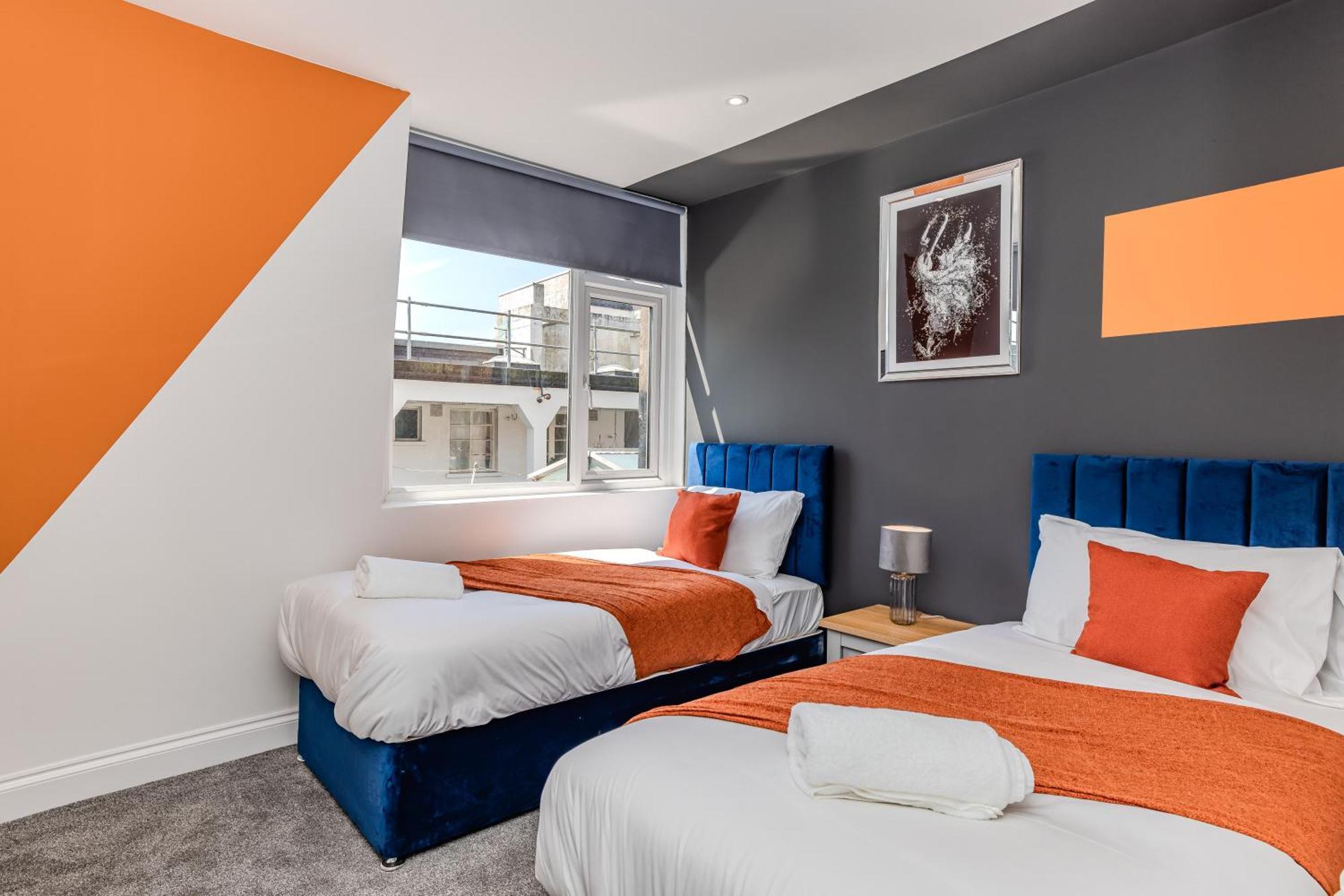 Super Central 2 Bedroom Flat I Next To Shopping Center & Brighton Beach Exterior photo